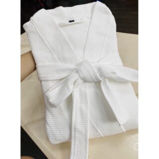 Áo choàng tắm cao cấp 100% cotton, thấm hút nước tốt Áo choàng tắm cao cấp 100% cotton, thấm hút nước tốt