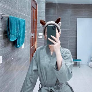 Áo choàng tắm cao cấp 100% cotton, thấm hút nước tốt Áo choàng tắm cao cấp 100% cotton, thấm hút nước tốt